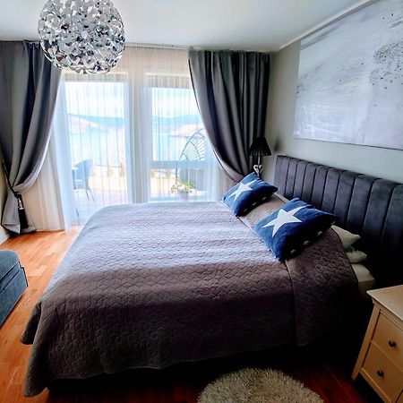Bjornestrand Fjordside View เบอร์เกน ภายนอก รูปภาพ