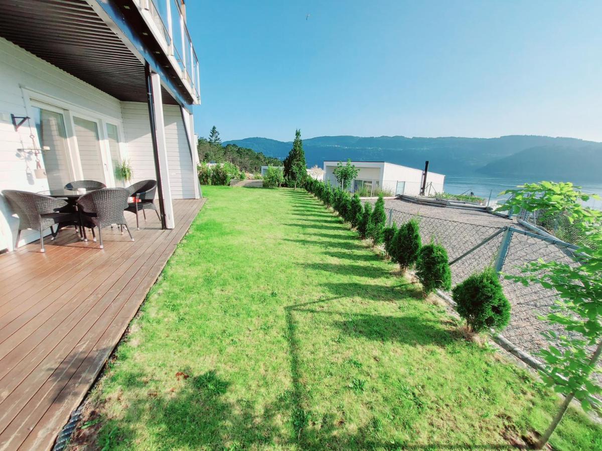 Bjornestrand Fjordside View เบอร์เกน ภายนอก รูปภาพ